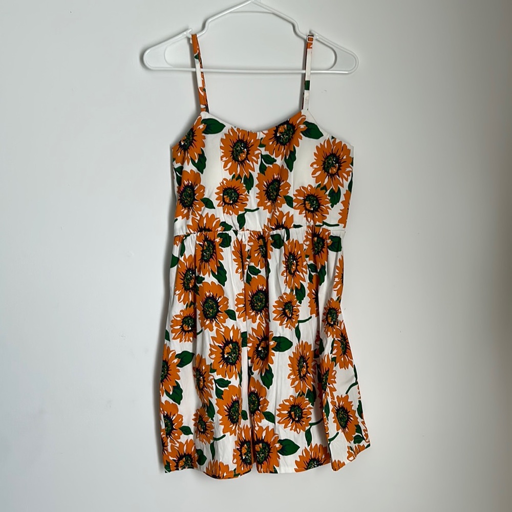 Shein Sunflower dress. Size M. Never Worn